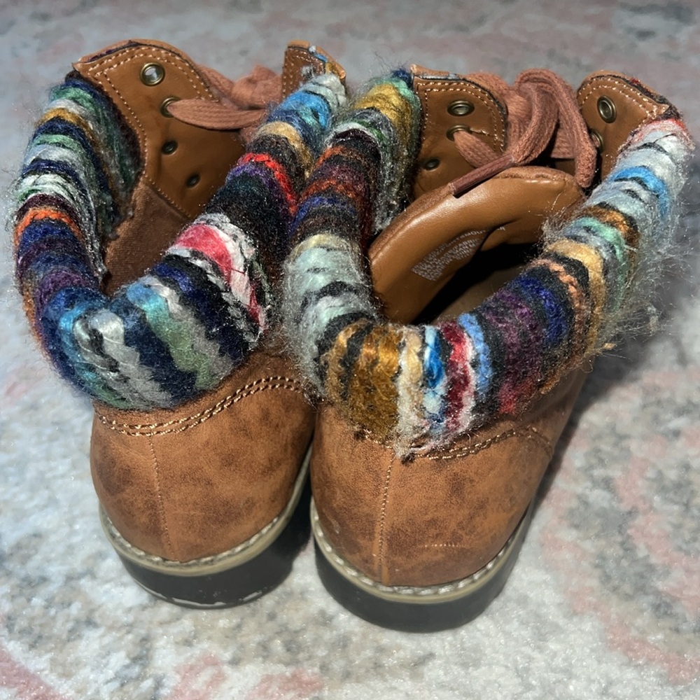Boots - Picture 2 of 3